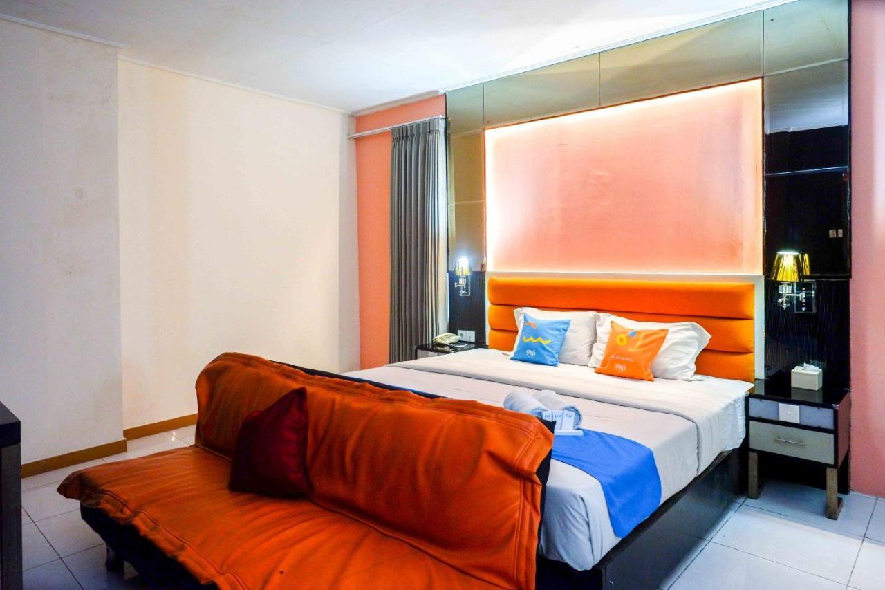 Gubeng Sans Hotel International Surabaya מראה חיצוני תמונה