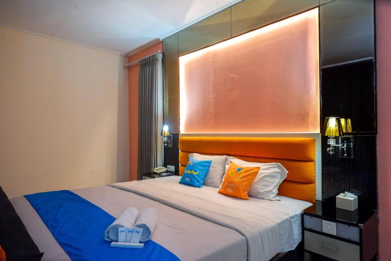Gubeng Sans Hotel International Surabaya מראה חיצוני תמונה
