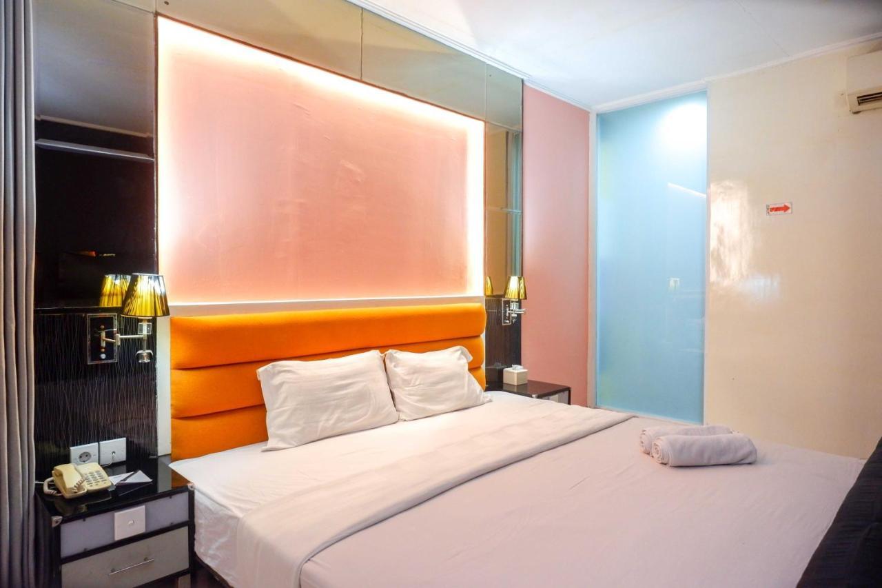 Gubeng Sans Hotel International Surabaya מראה חיצוני תמונה