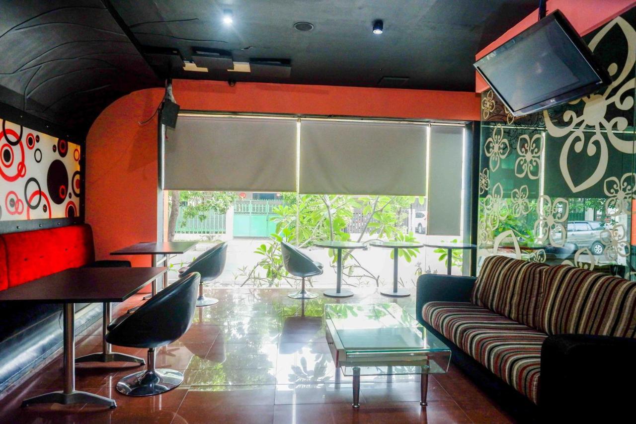 Gubeng Sans Hotel International Surabaya מראה חיצוני תמונה