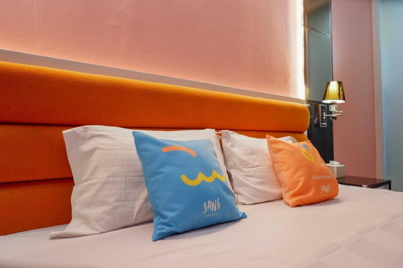 Gubeng Sans Hotel International Surabaya מראה חיצוני תמונה