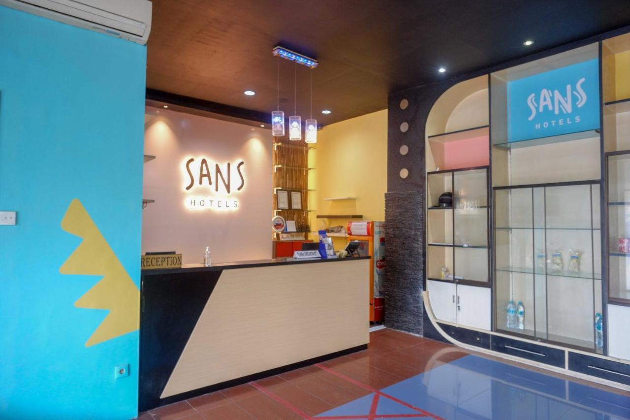 Gubeng Sans Hotel International Surabaya מראה חיצוני תמונה
