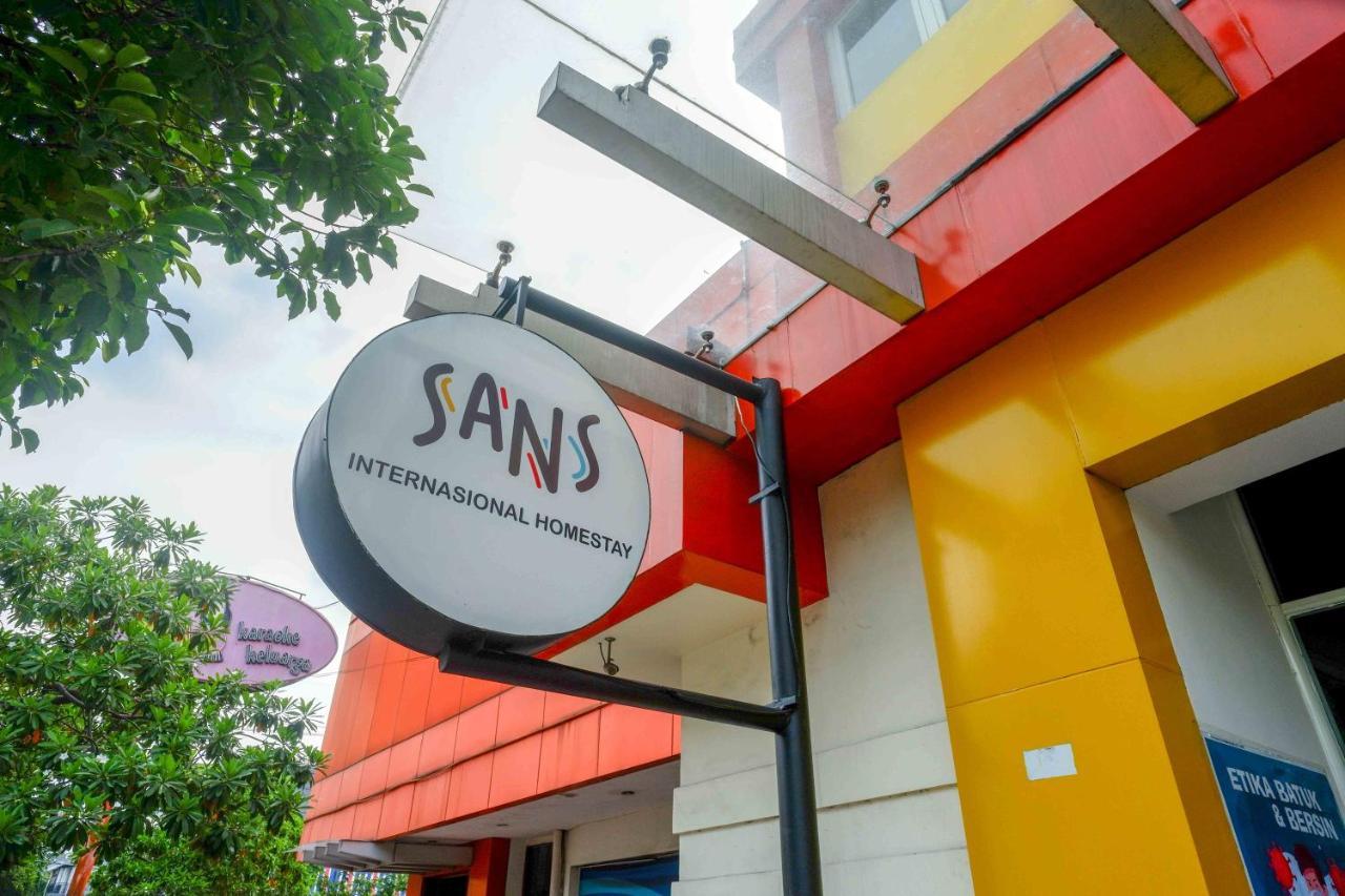 Gubeng Sans Hotel International Surabaya מראה חיצוני תמונה