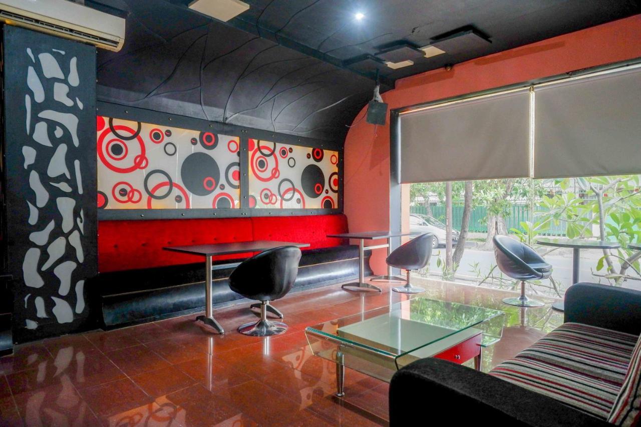 Gubeng Sans Hotel International Surabaya מראה חיצוני תמונה